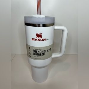 Stanley Limited Edition 40oz Adventure Quencher
Tumbler in MISTLETOE TWI…